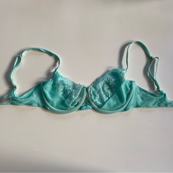 Y2K Victoria’s Secret Very Sexy Laced Push-up w/o Padding Turquoise Bra - Picture 2 of 3
